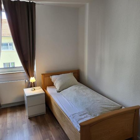Privatzimmer An Der Uniklinik Mainz Exterior foto